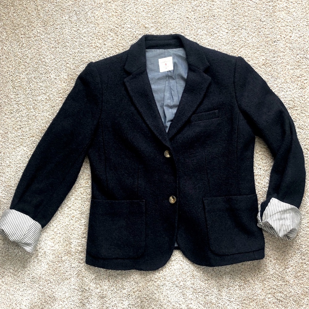 Stylish tweed blazer